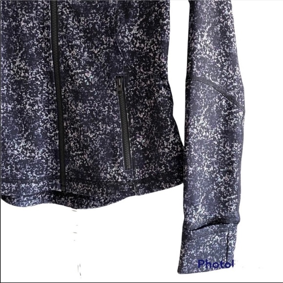 Lululemon Forme jacket rocky road sand dune toothpaste size 6 - Picture 14 of 15